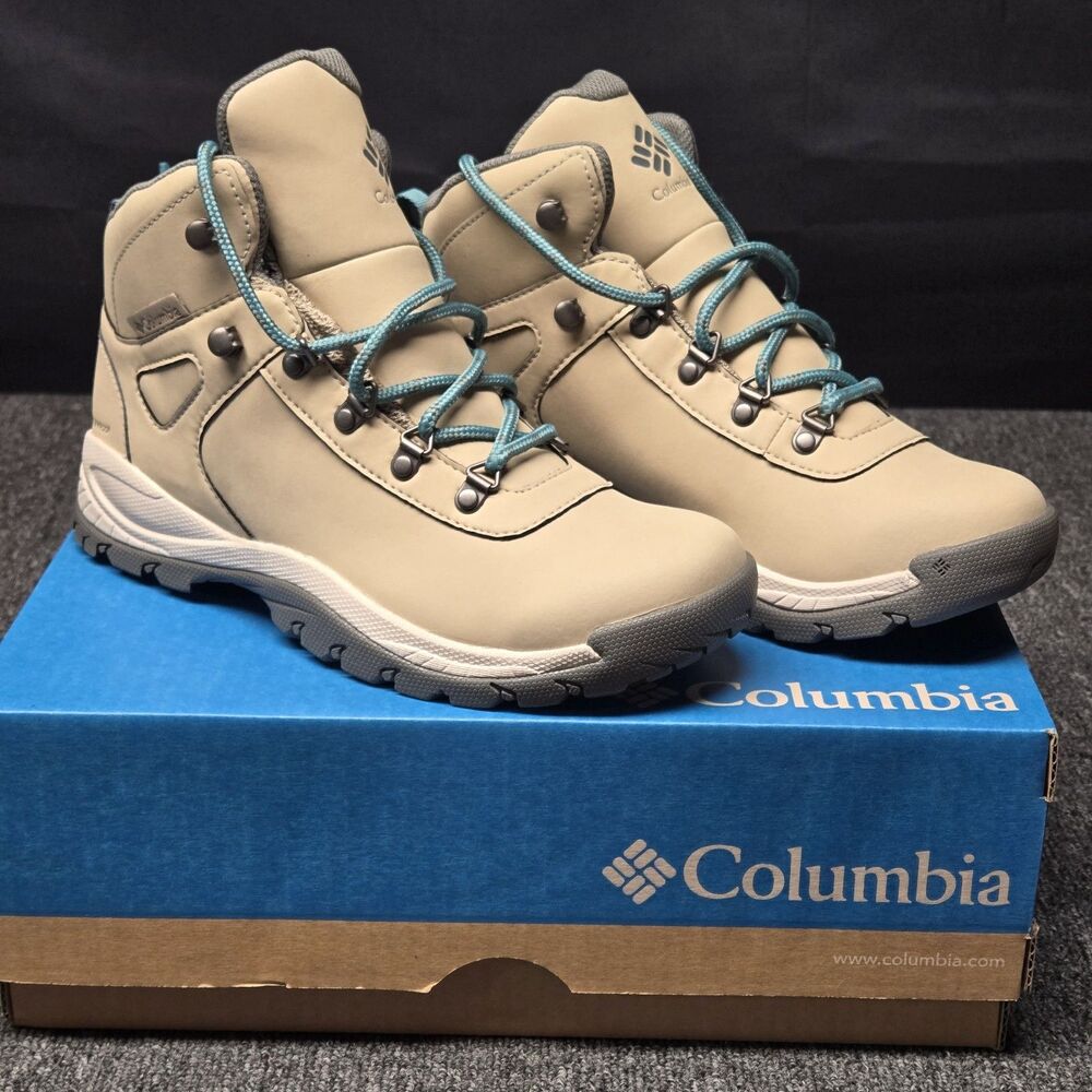 Columbia Yoncalla Mid Waterproof Hiking Boots Women’s 8.5 YL1090‑271 New